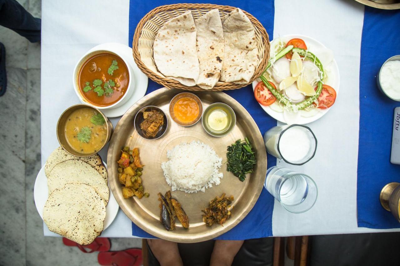Siddhartha Hotel, Tikapur Zewnętrze zdjęcie